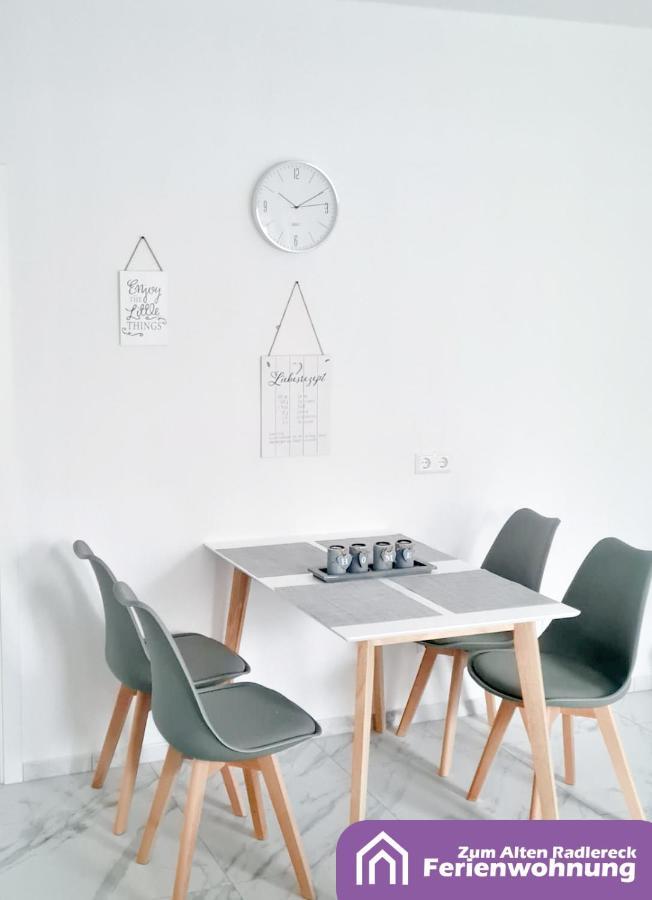 Ferienwohnung Zum Alten Radlereck Lauchhammer Esterno foto